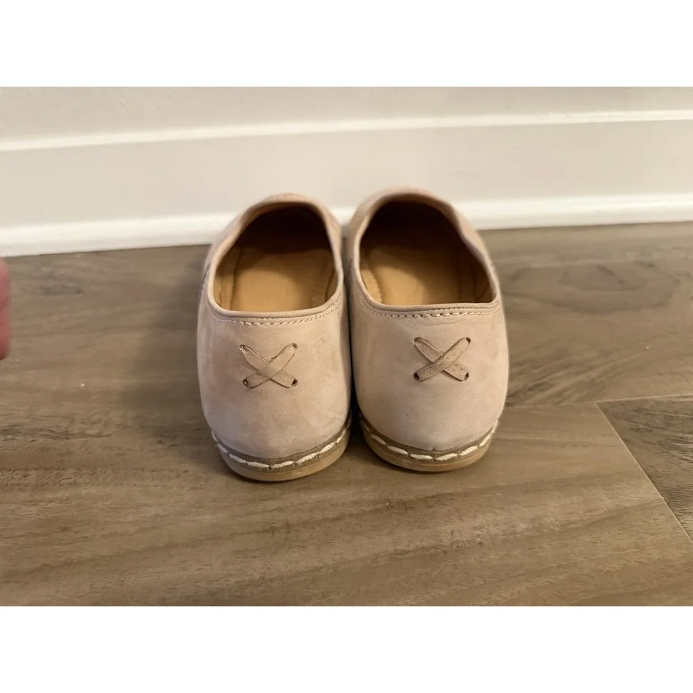 Charix Womens 40 Beige Suede Slip On Loafers Casual Comfort Everyday Style